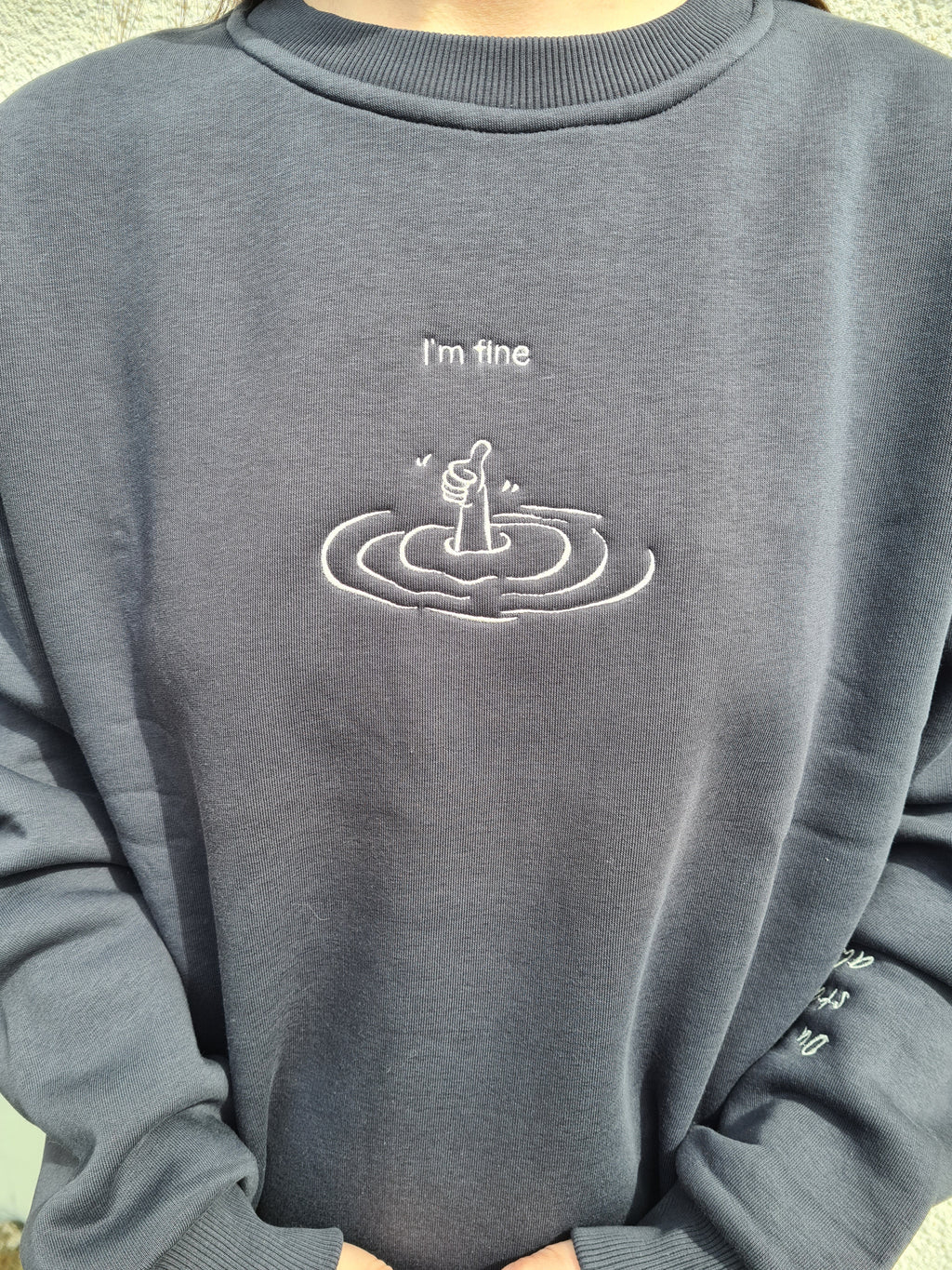 I'm fine - Besticktes Sweatshirt