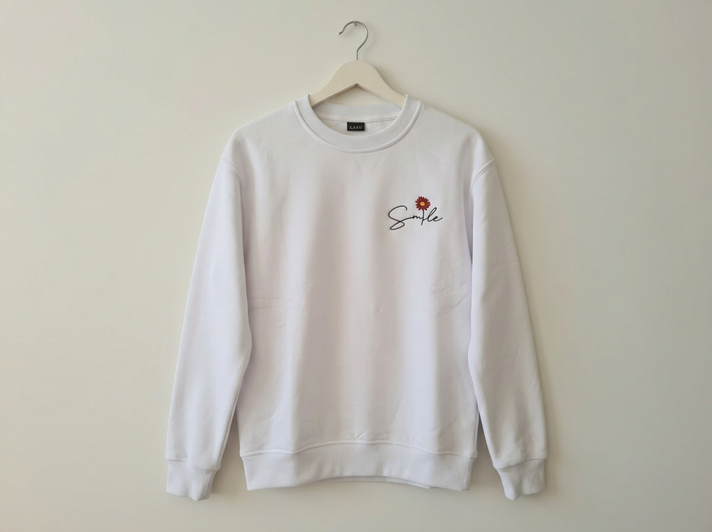 Smile Sweatshirt – Oversized Unisex